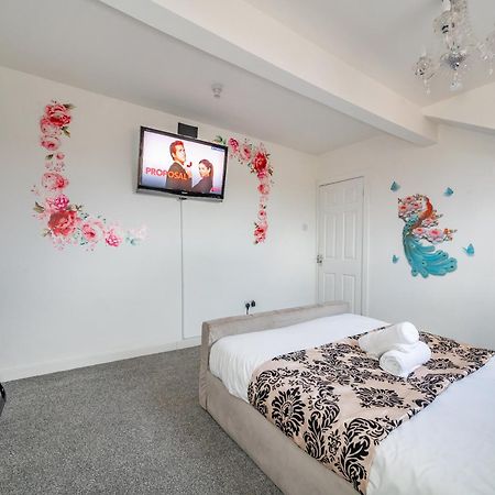 *Ra60G* For Your Most Relaxed & Cosy Stay + Free Parking + Free Fast Wifi * Morley  Kültér fotó
