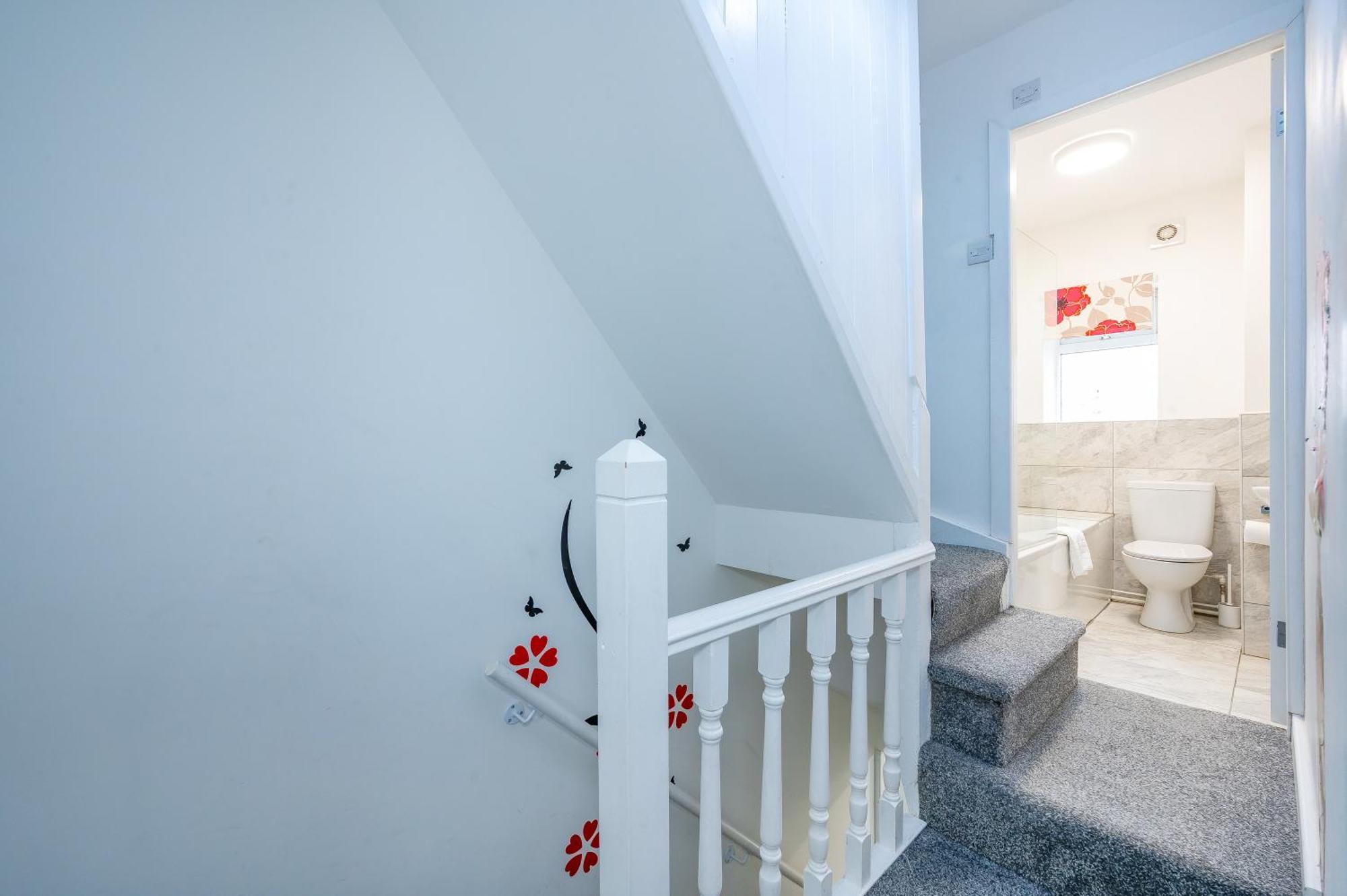 *Ra60G* For Your Most Relaxed & Cosy Stay + Free Parking + Free Fast Wifi * Morley  Kültér fotó